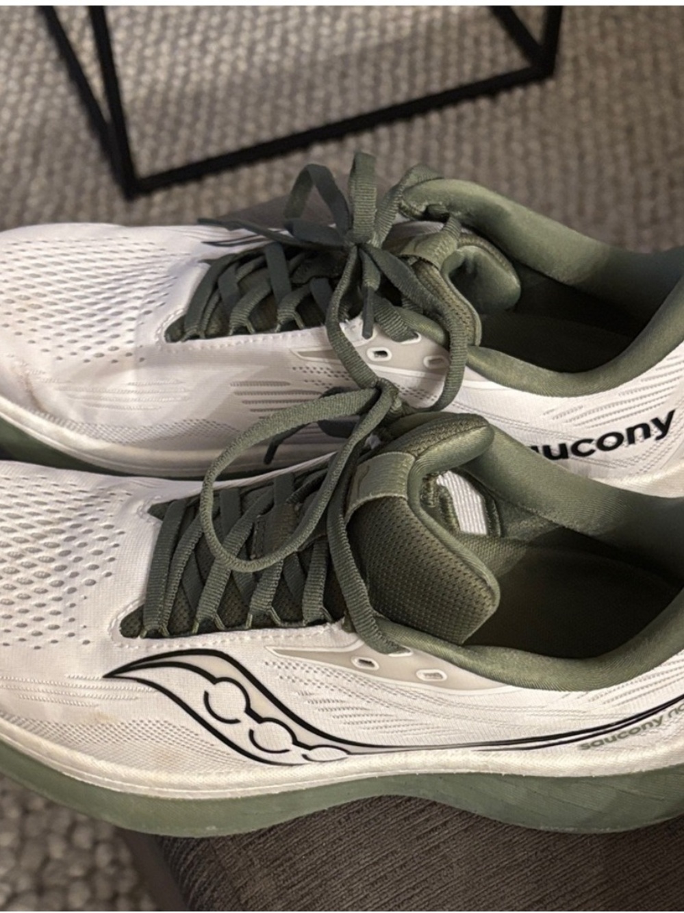Saucony Men's White and Olive Green Running Sneakers